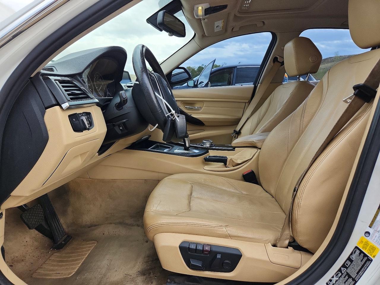 2014 BMW Seria 3 328i - zdjęcie 7