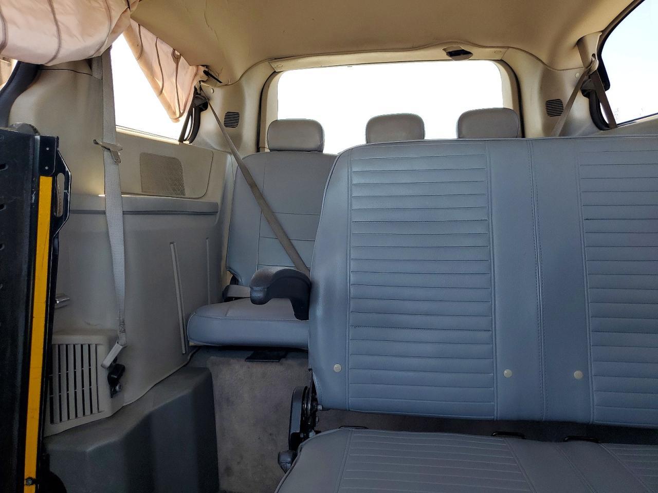 2013 Dodge Grand Caravan Se - zdjęcie 10