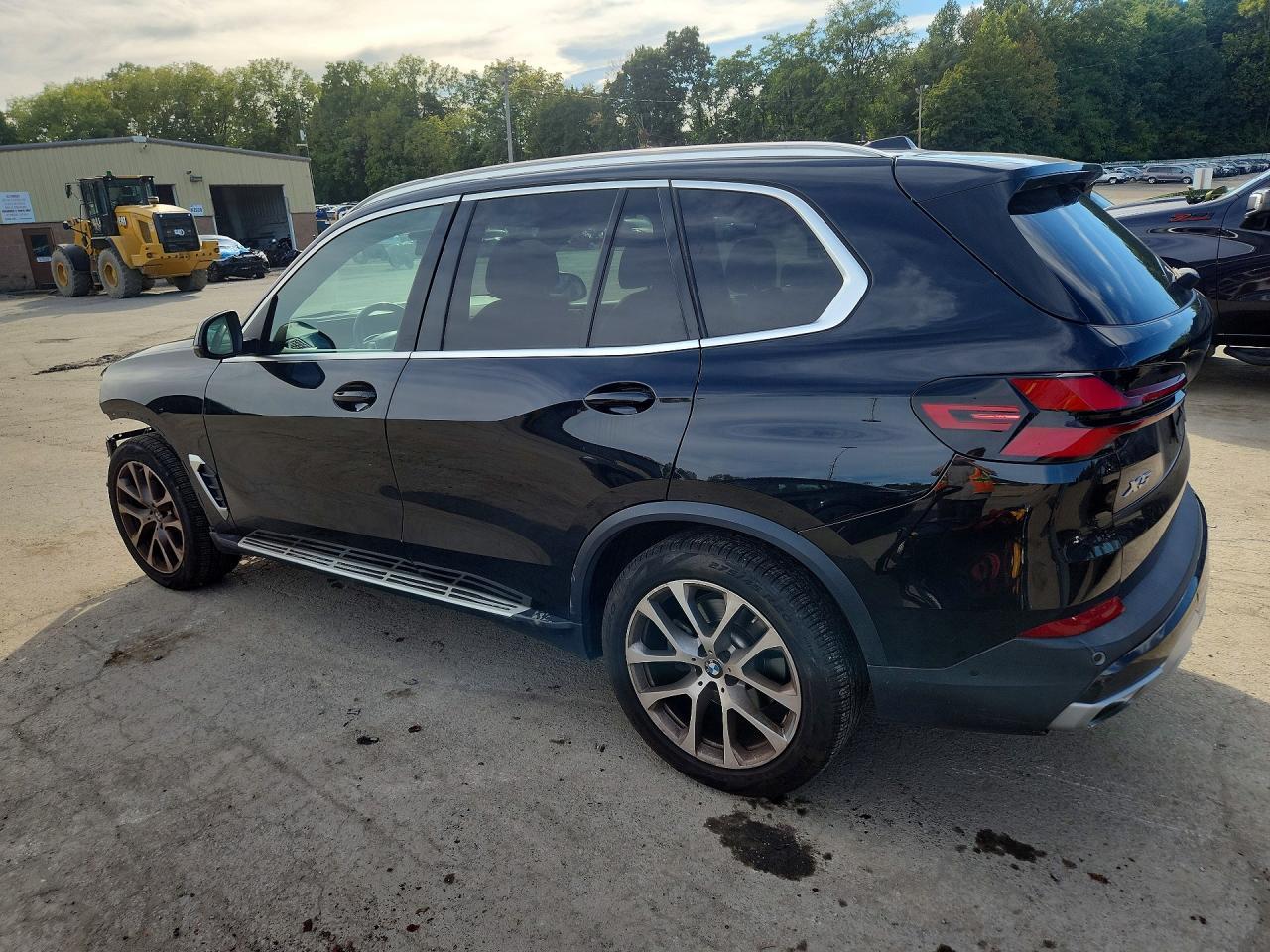 2024 BMW X5 xDrive40I - zdjęcie 2