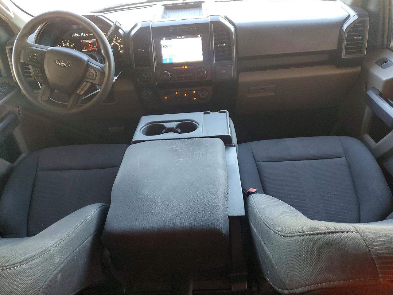 2019 Ford F150 Super Cab - zdjęcie 8
