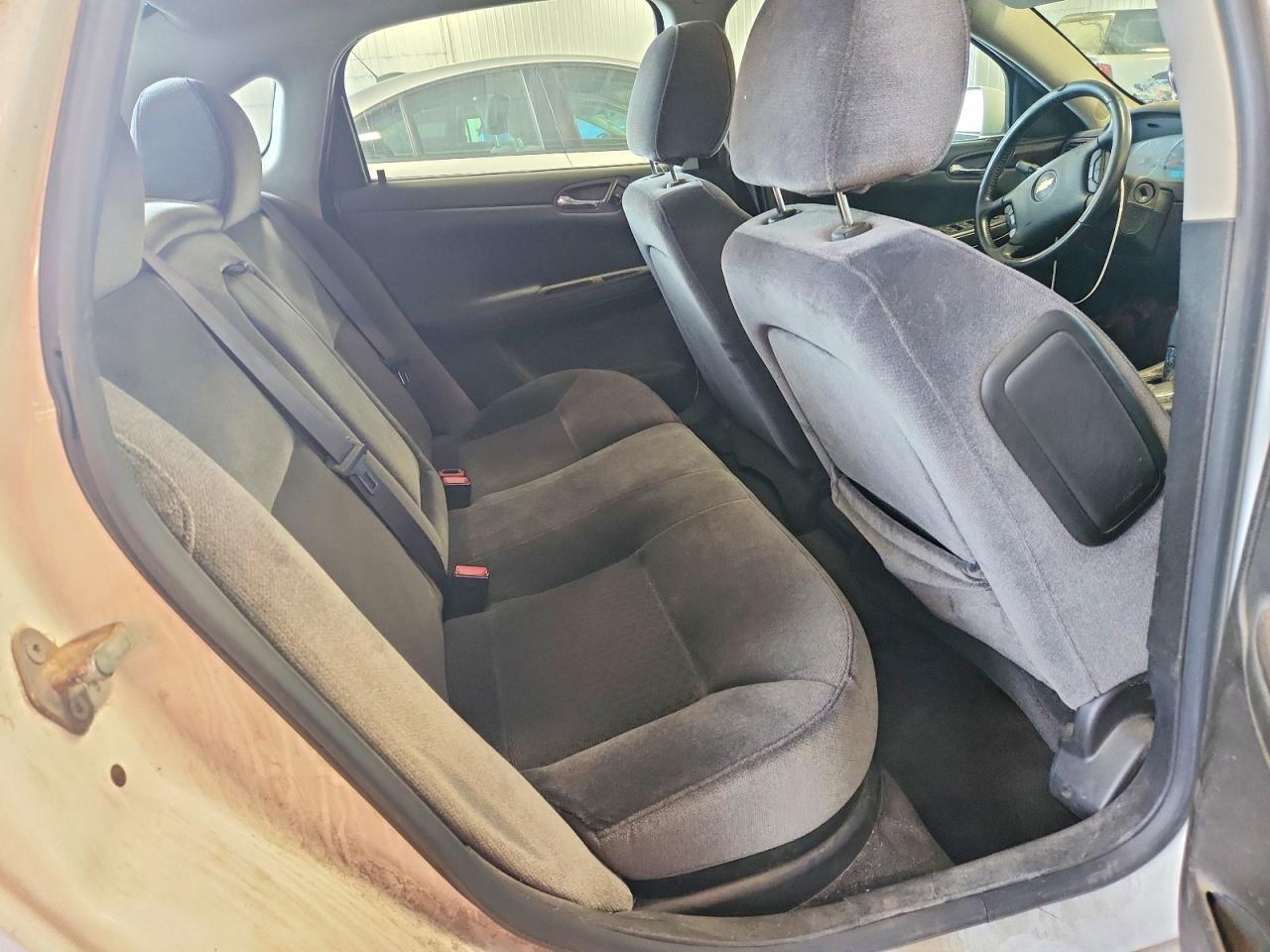 2014 Chevrolet Impala Limited Lt - zdjęcie 10