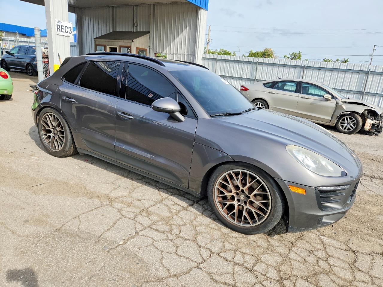 2015 Porsche Macan S - zdjęcie 4