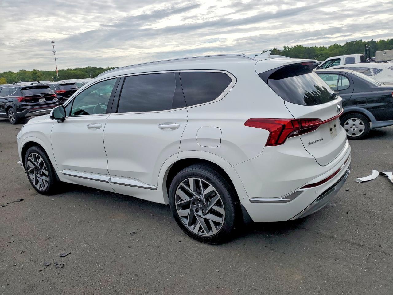 2023 Hyundai Santa Fe Calligraphy - zdjęcie 2
