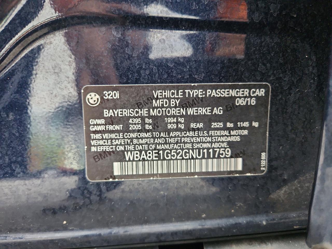 2016 BMW 320 I - zdjęcie 12