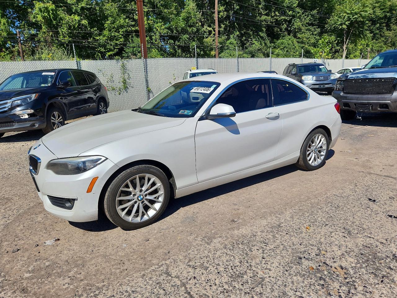 2015 BMW 228 I Sulev - zdjęcie główne