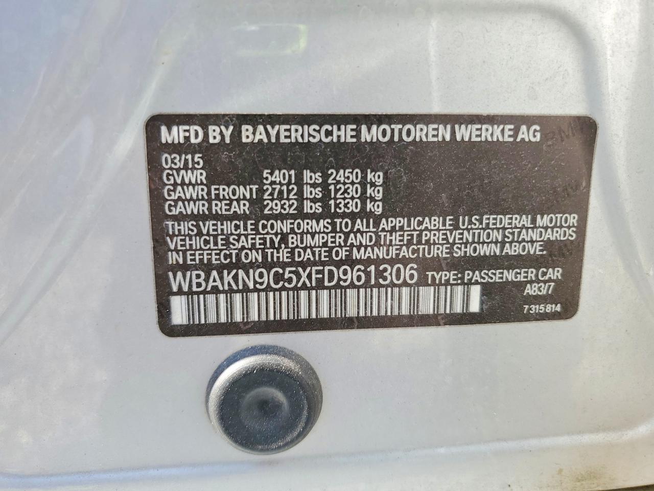 2015 BMW 550 I - zdjęcie 12
