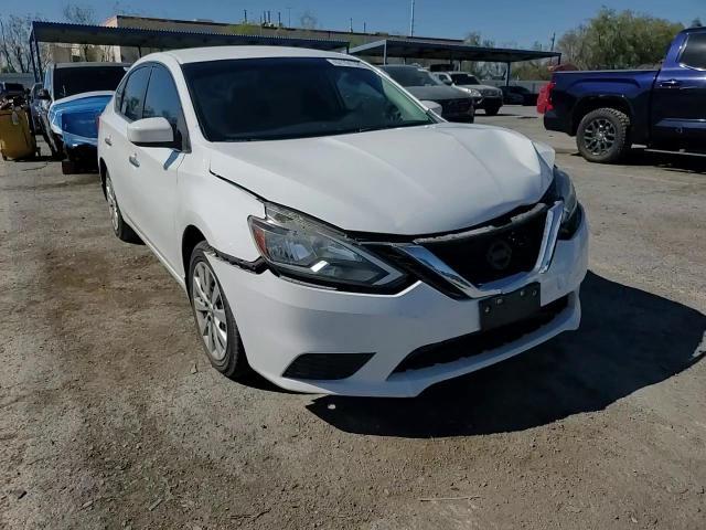 2016 Nissan Sentra S - zdjęcie 13