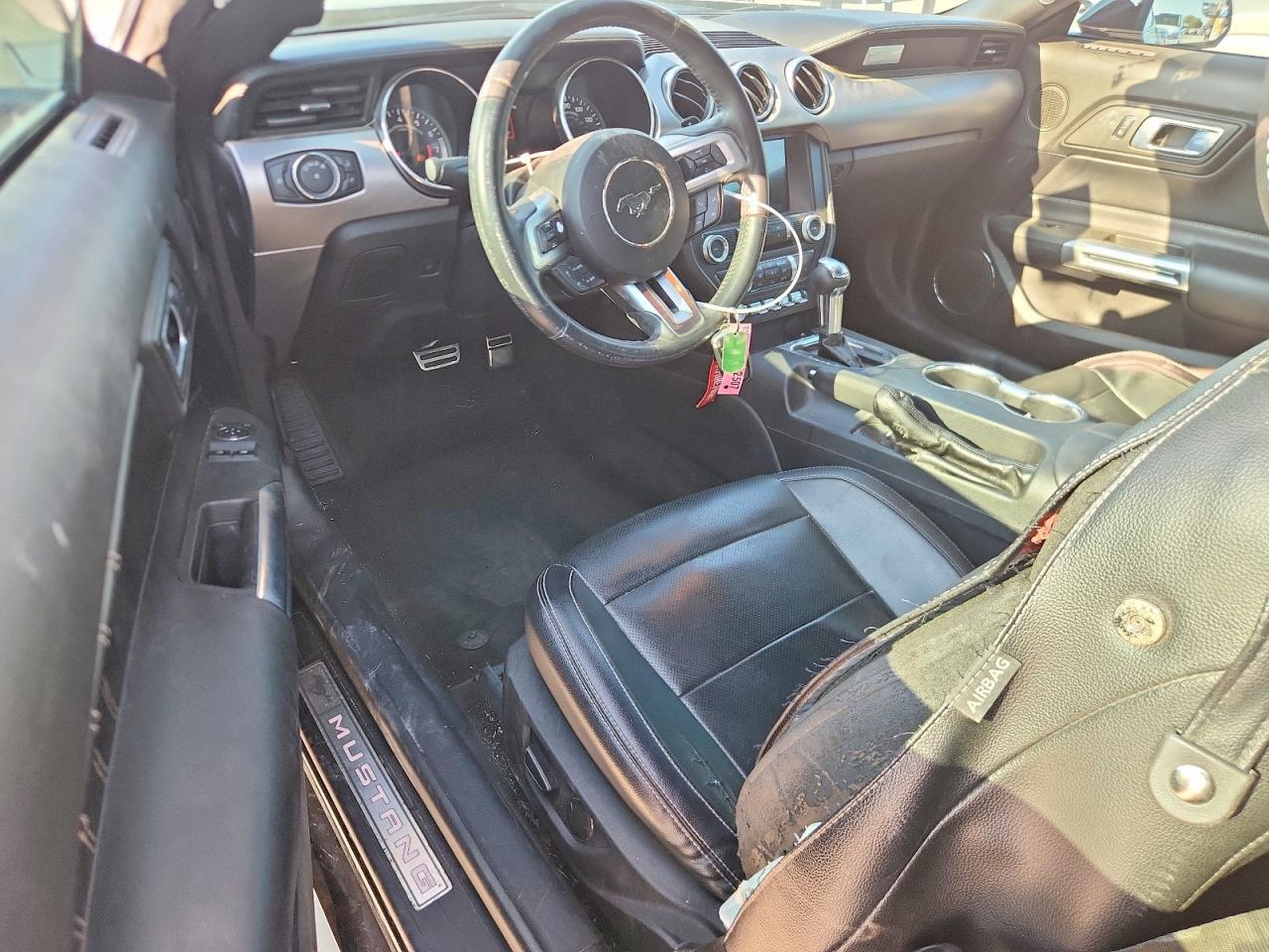 2018 Ford Mustang - zdjęcie 8