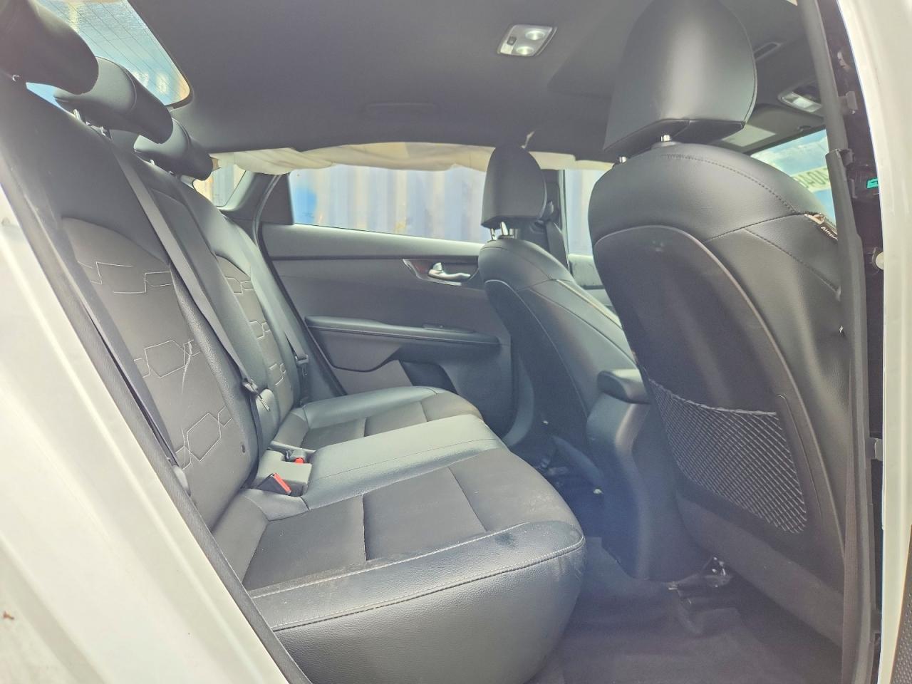 2021 Kia Forte Gt Line - zdjęcie 10