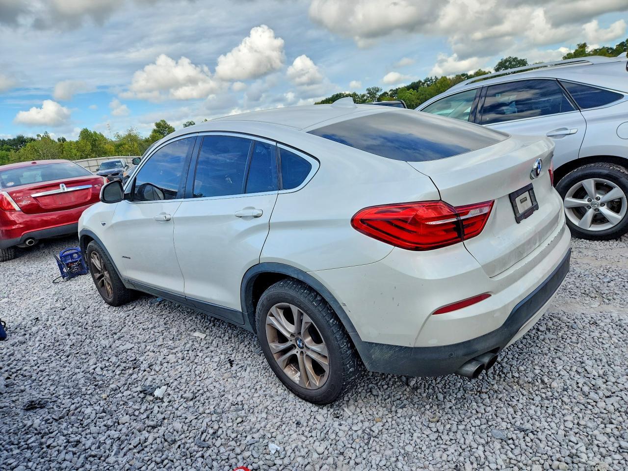 BMW X4 - zdjęcie 2