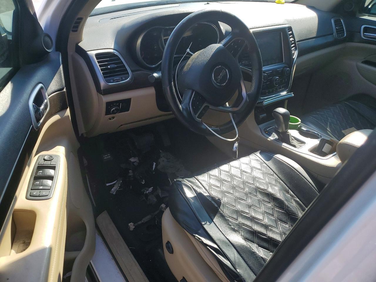 2018 Jeep Grand Cherokee Laredo - zdjęcie 8