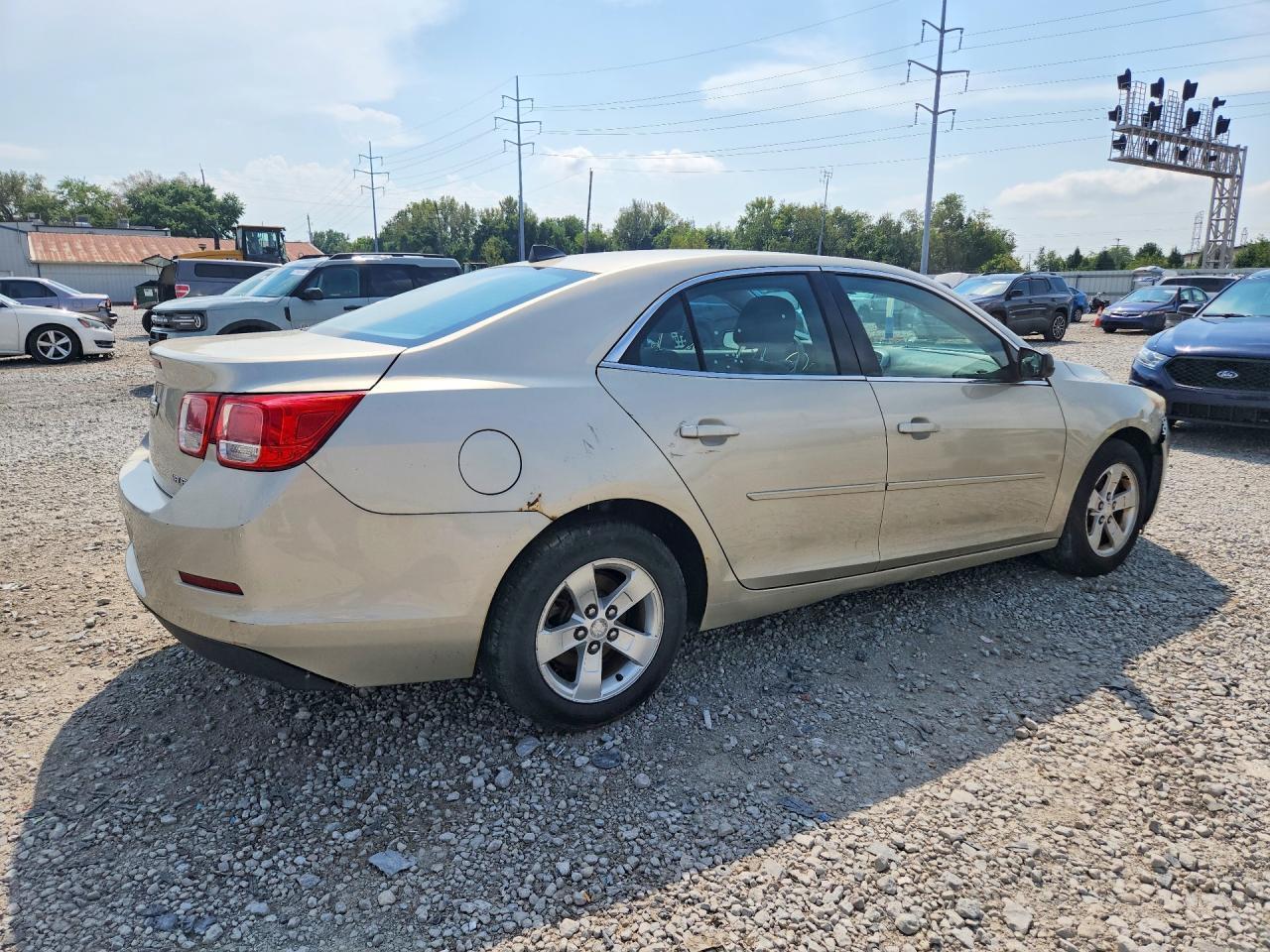2013 Chevrolet Malibu Ls - zdjęcie 3