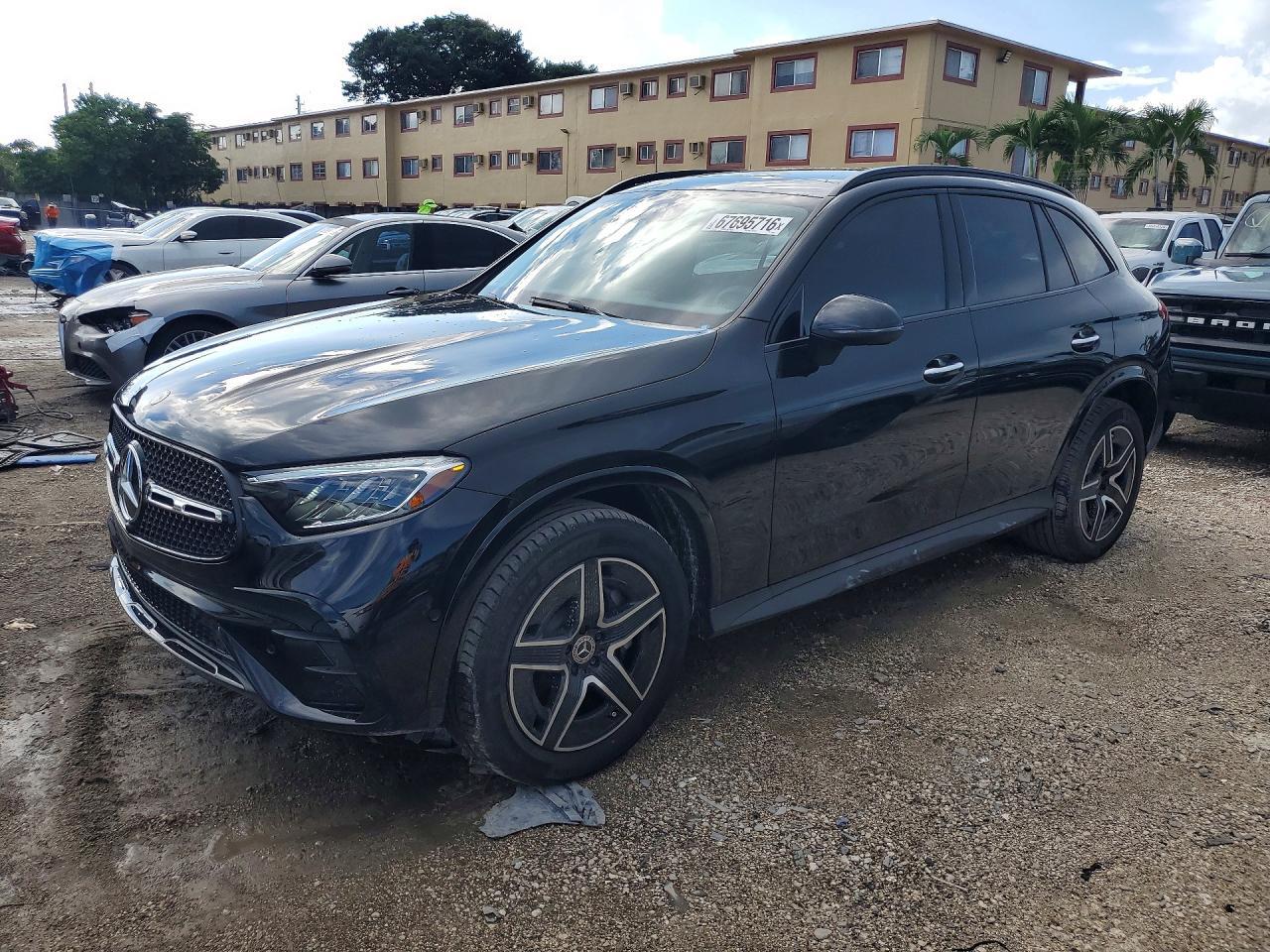 2026 Mercedes-Benz GLC
