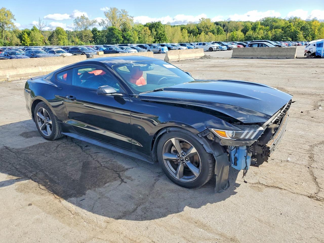 2016 Ford Mustang - zdjęcie 4