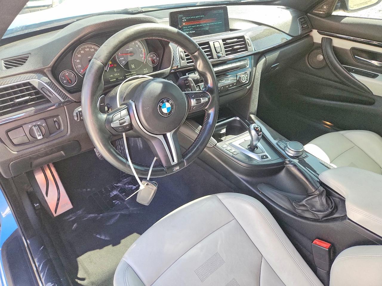2017 BMW M4 - zdjęcie 8