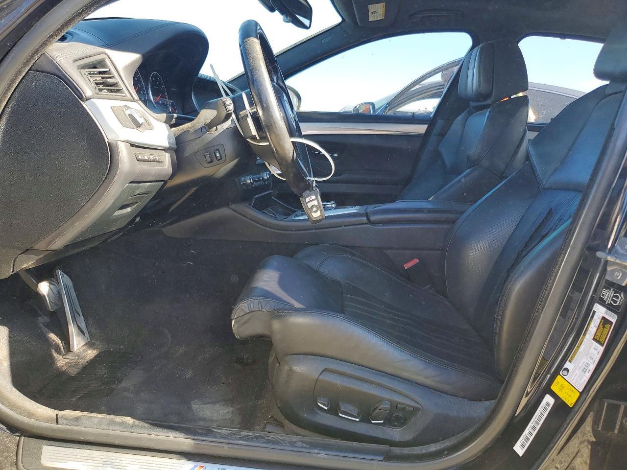 2015 BMW M5 - zdjęcie 7