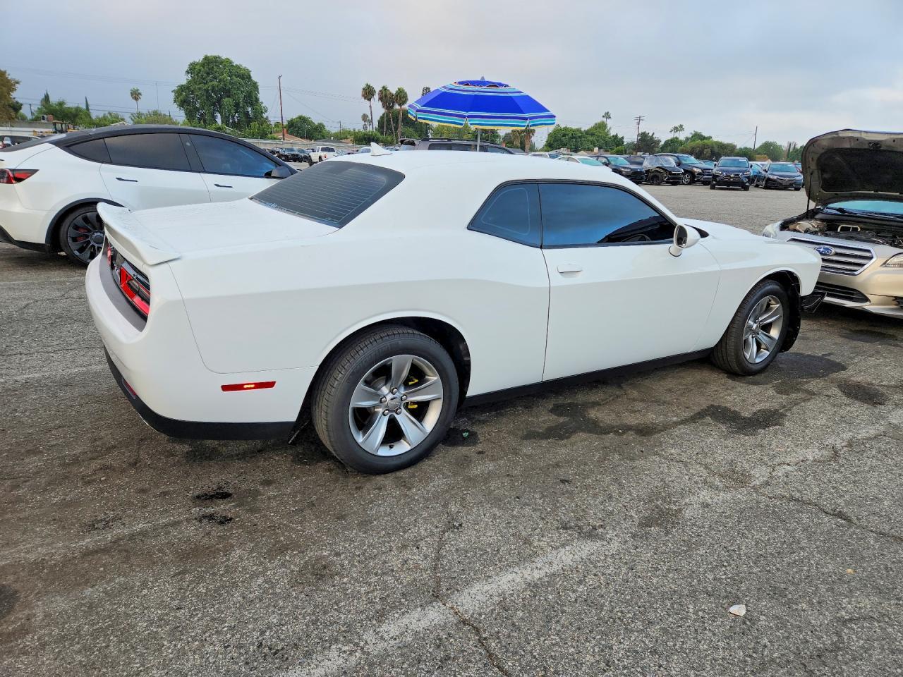 2020 Dodge Challenger Sxt - zdjęcie 3