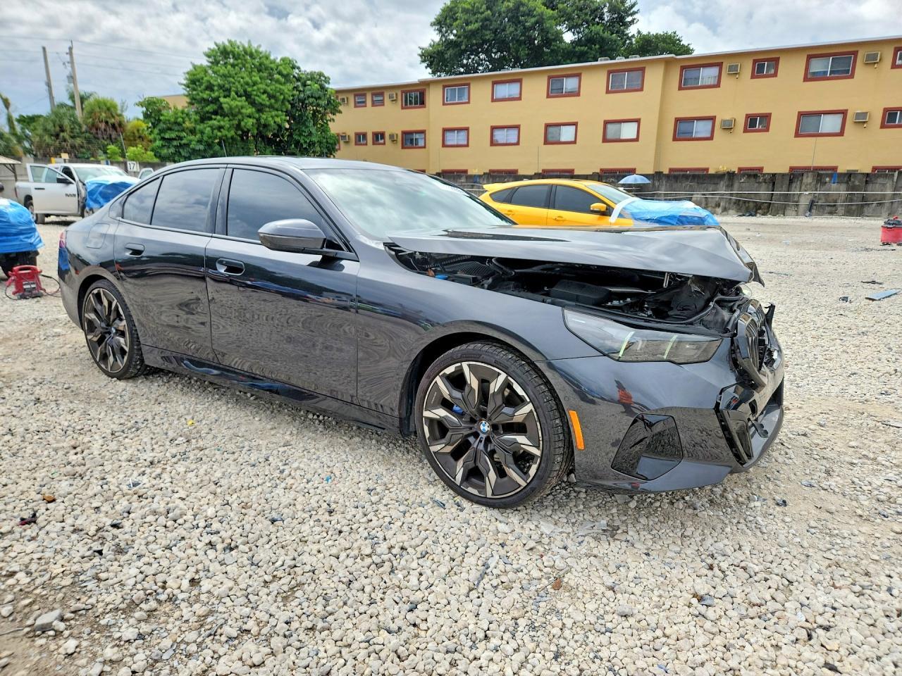2024 BMW 530 I - zdjęcie 4