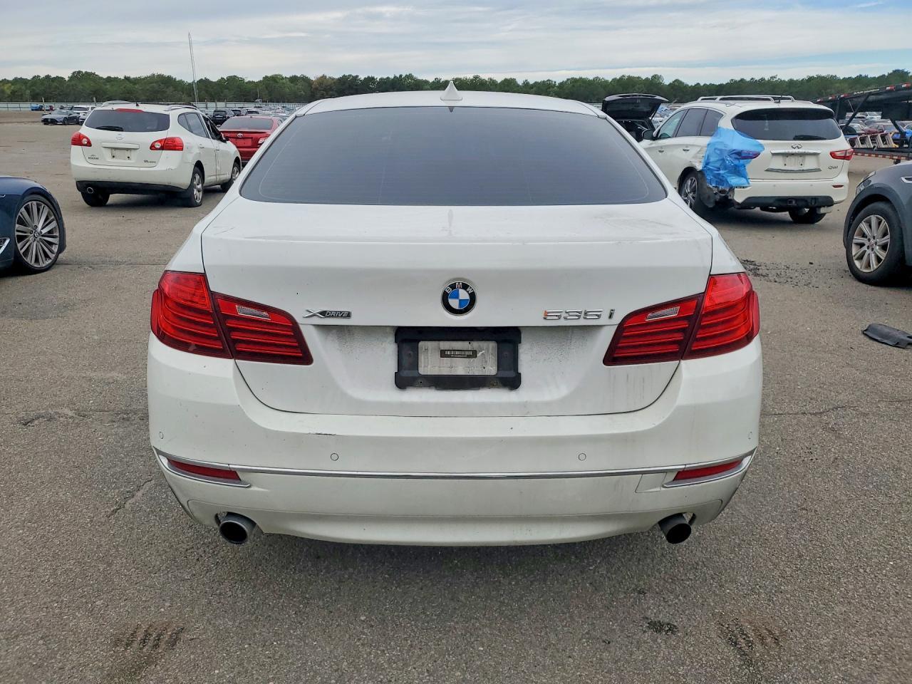 2016 BMW Seria 5 535i - zdjęcie 6