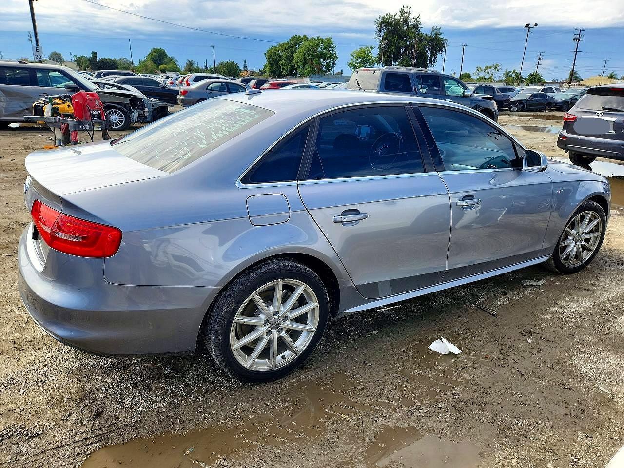 Audi A4 - zdjęcie 3