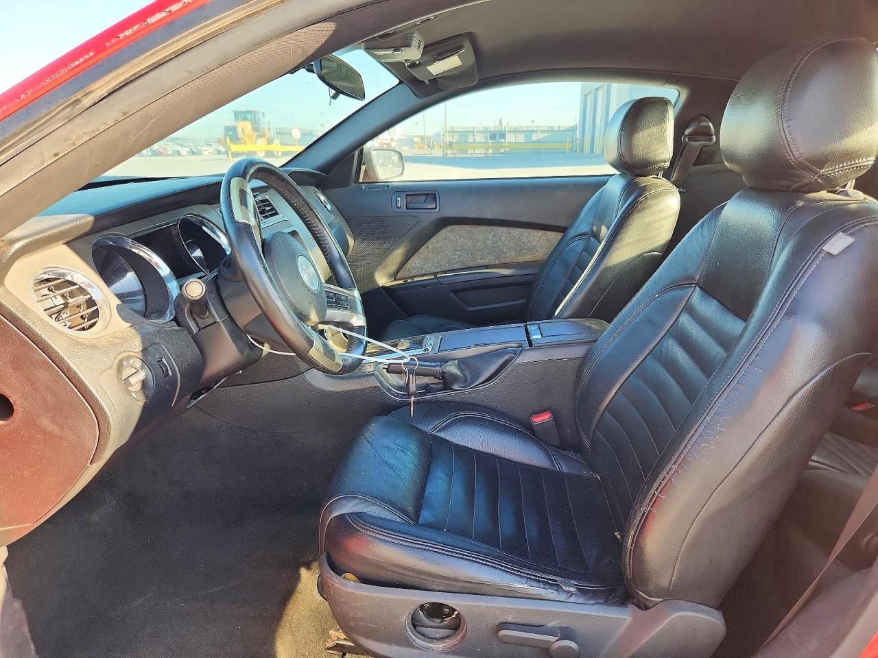 2014 Ford Mustang - zdjęcie 7