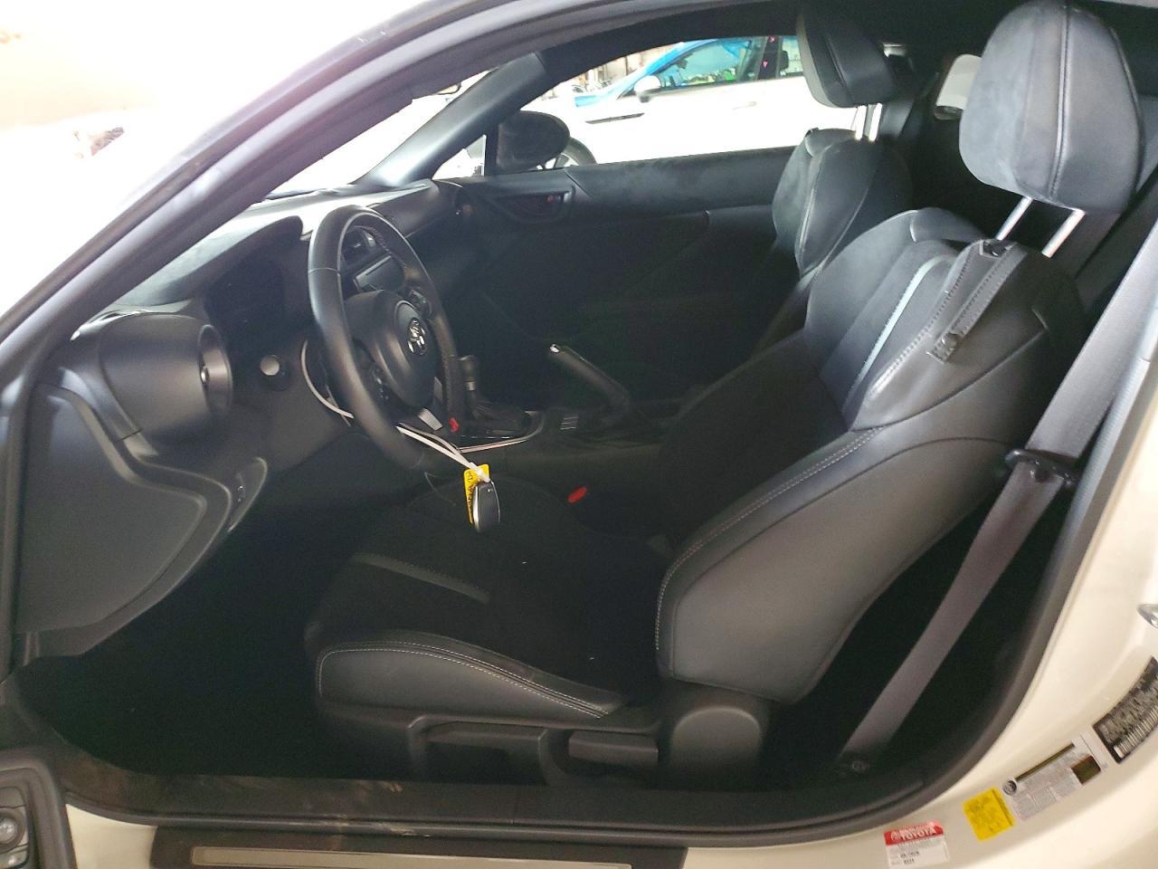2026 Toyota Gr86 Premium - zdjęcie 7