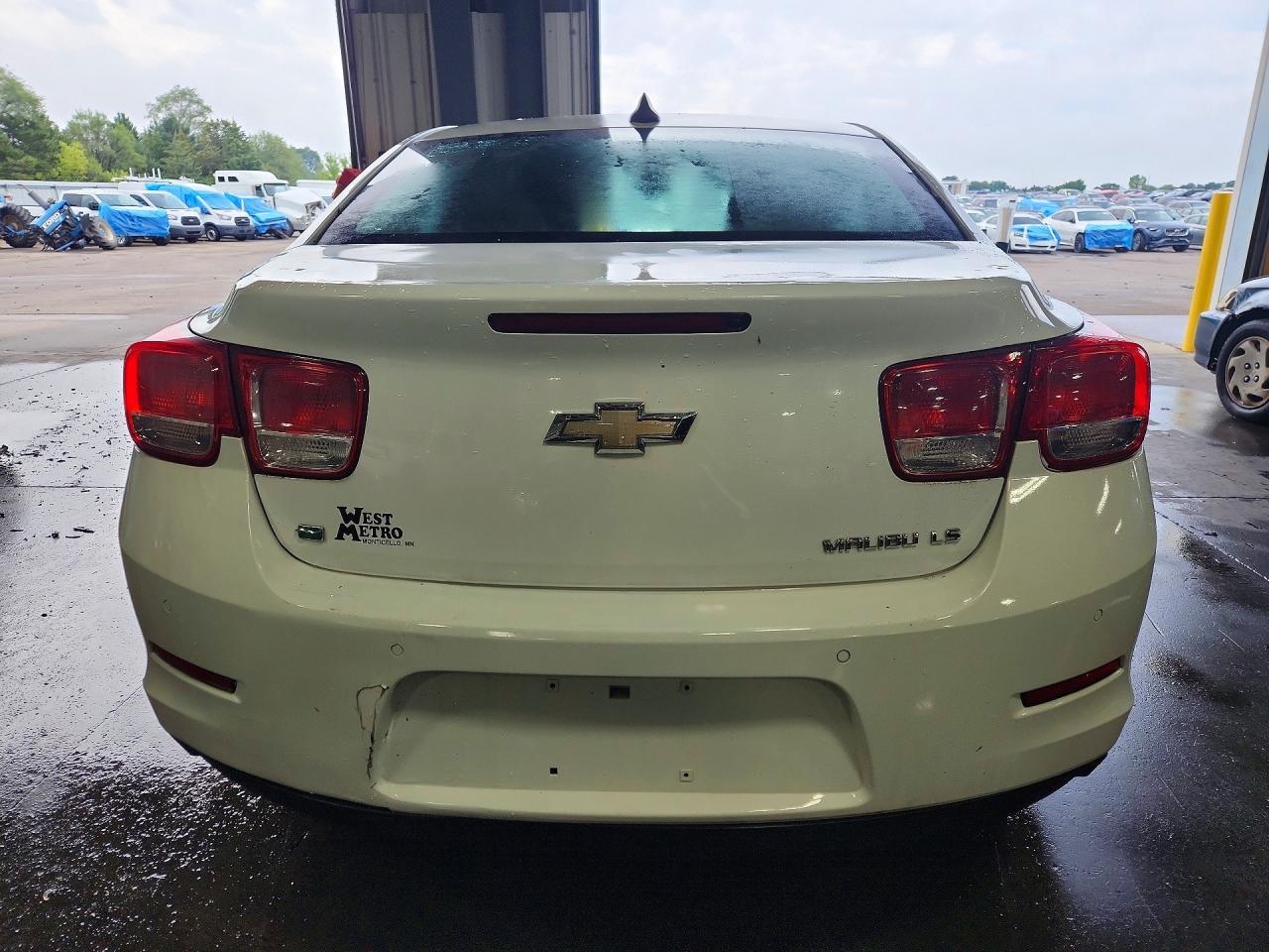 2015 Chevrolet Malibu Ls - zdjęcie 6