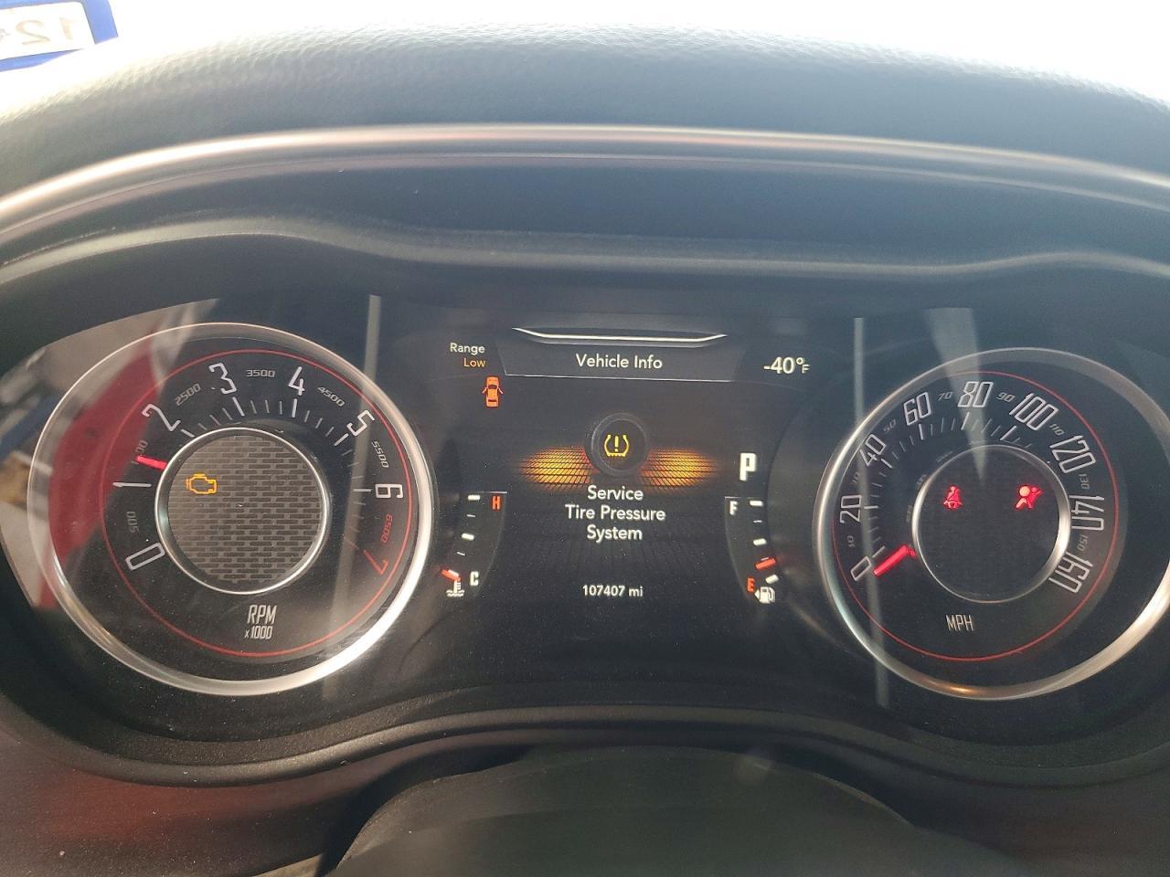 2015 Dodge Challenger Sxt - zdjęcie 9