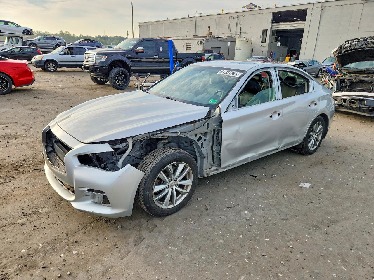 2014 Infiniti Q50 Base - zdjęcie główne