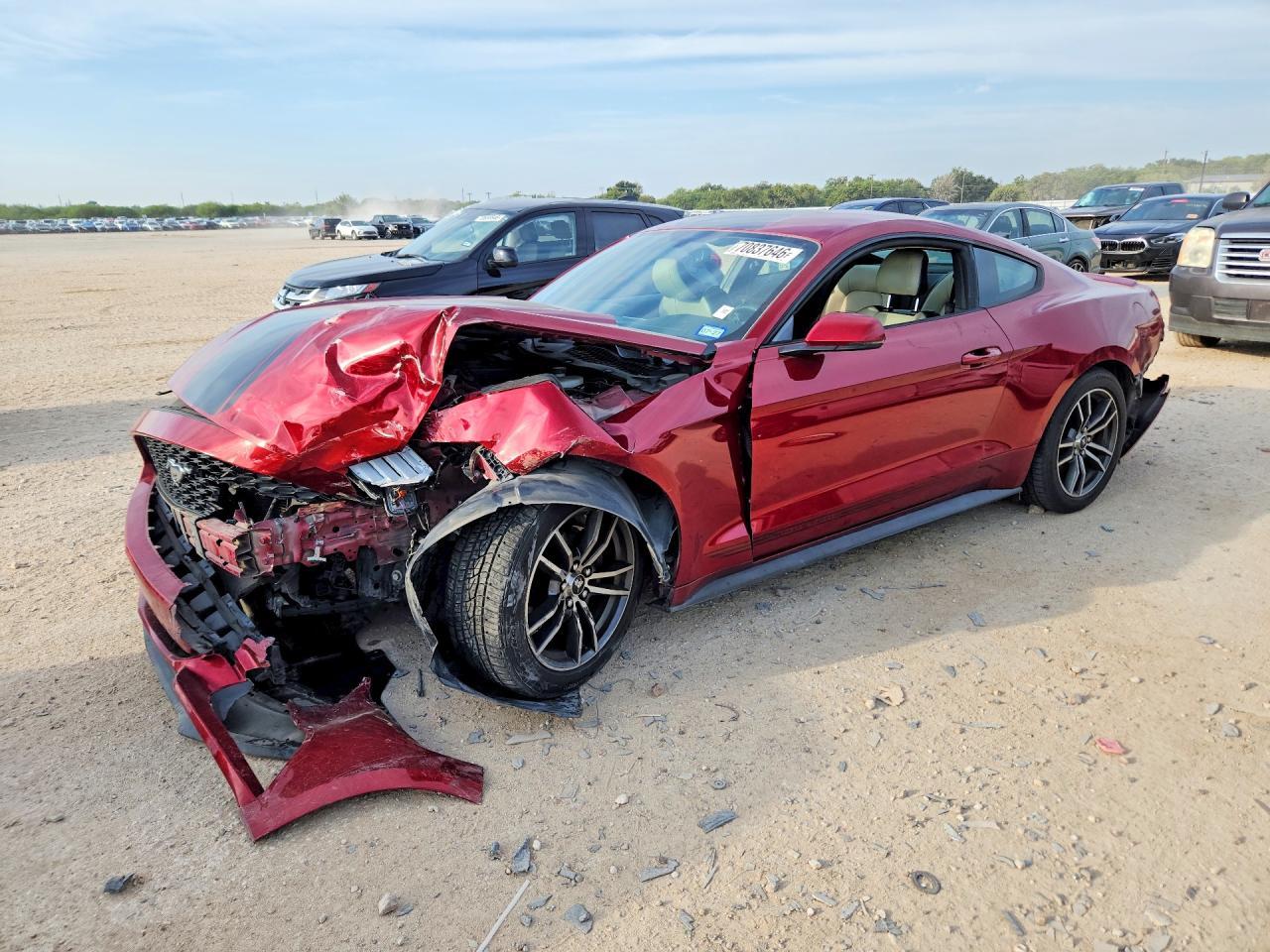 2016 Ford Mustang - zdjęcie główne