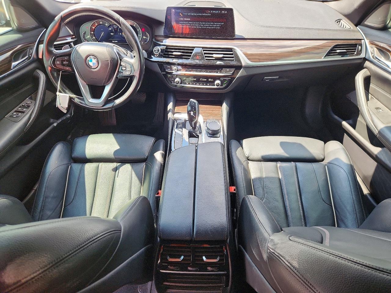 2017 BMW 540 I - zdjęcie 8