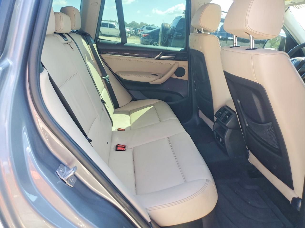 2016 BMW X3 xDrive28I - zdjęcie 10