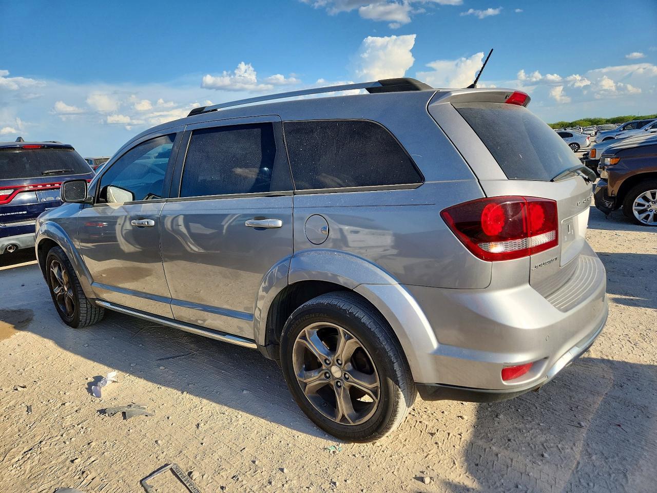 2016 Dodge Journey Crossroad - zdjęcie 2