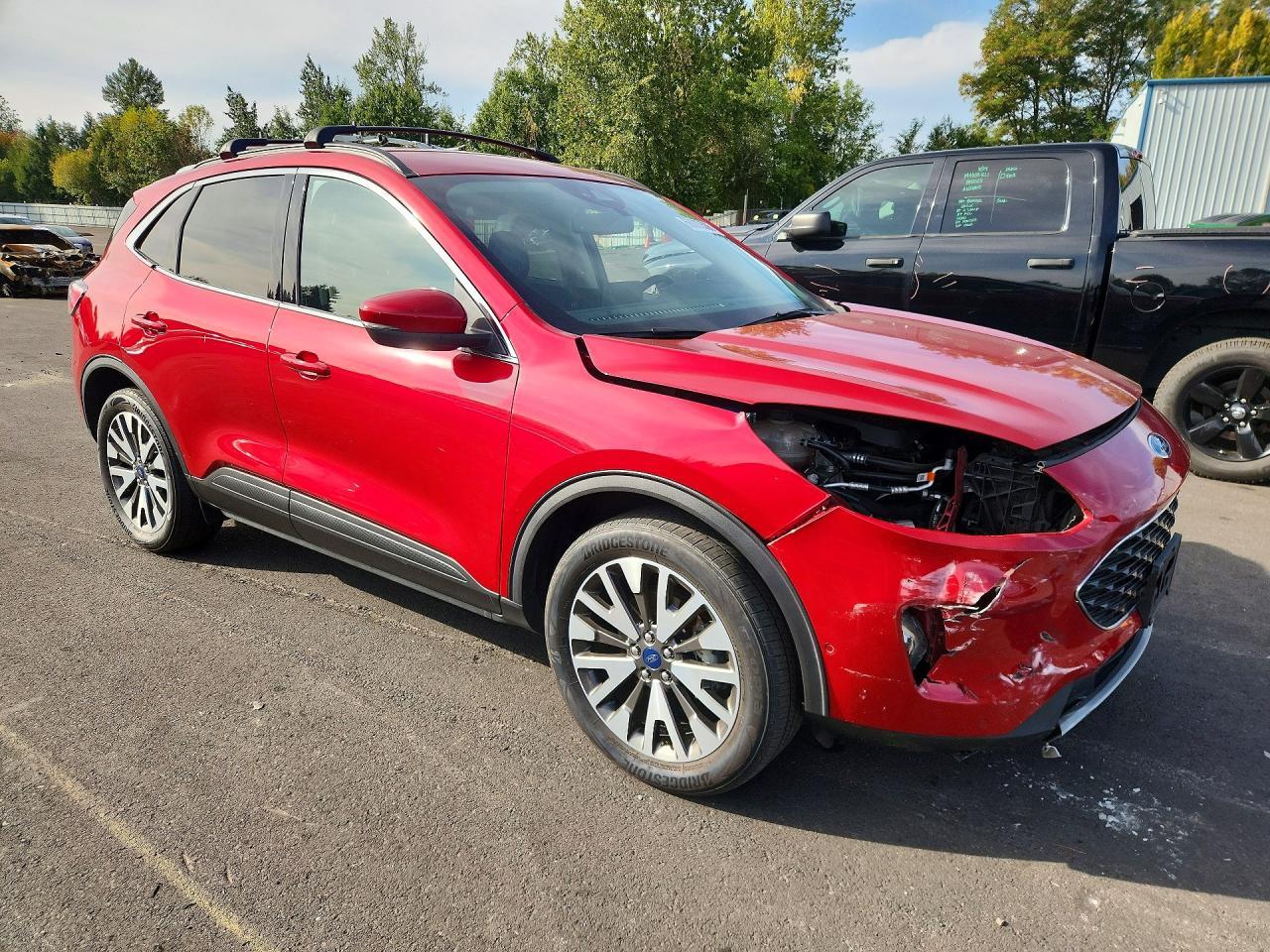 2020 Ford Escape Titanium - zdjęcie 4