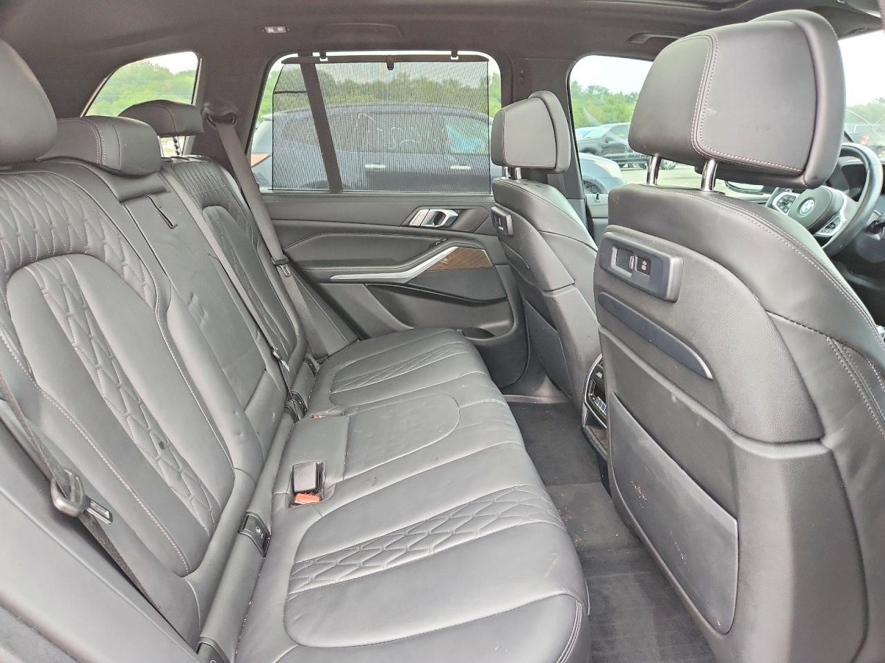 2022 BMW X5 xDrive40I - zdjęcie 10