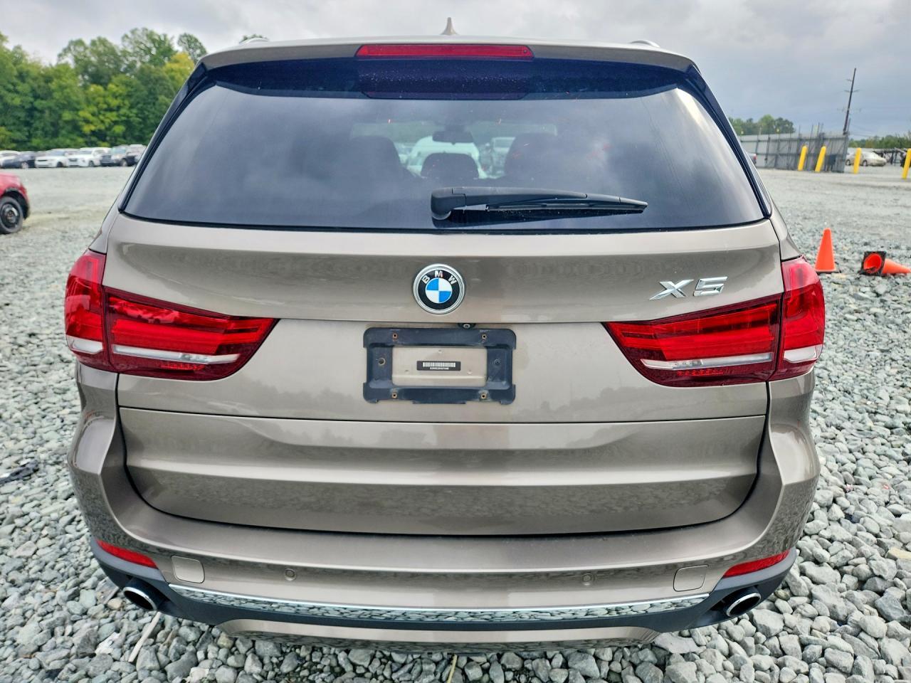 2017 BMW X5 xDrive35I - zdjęcie 6