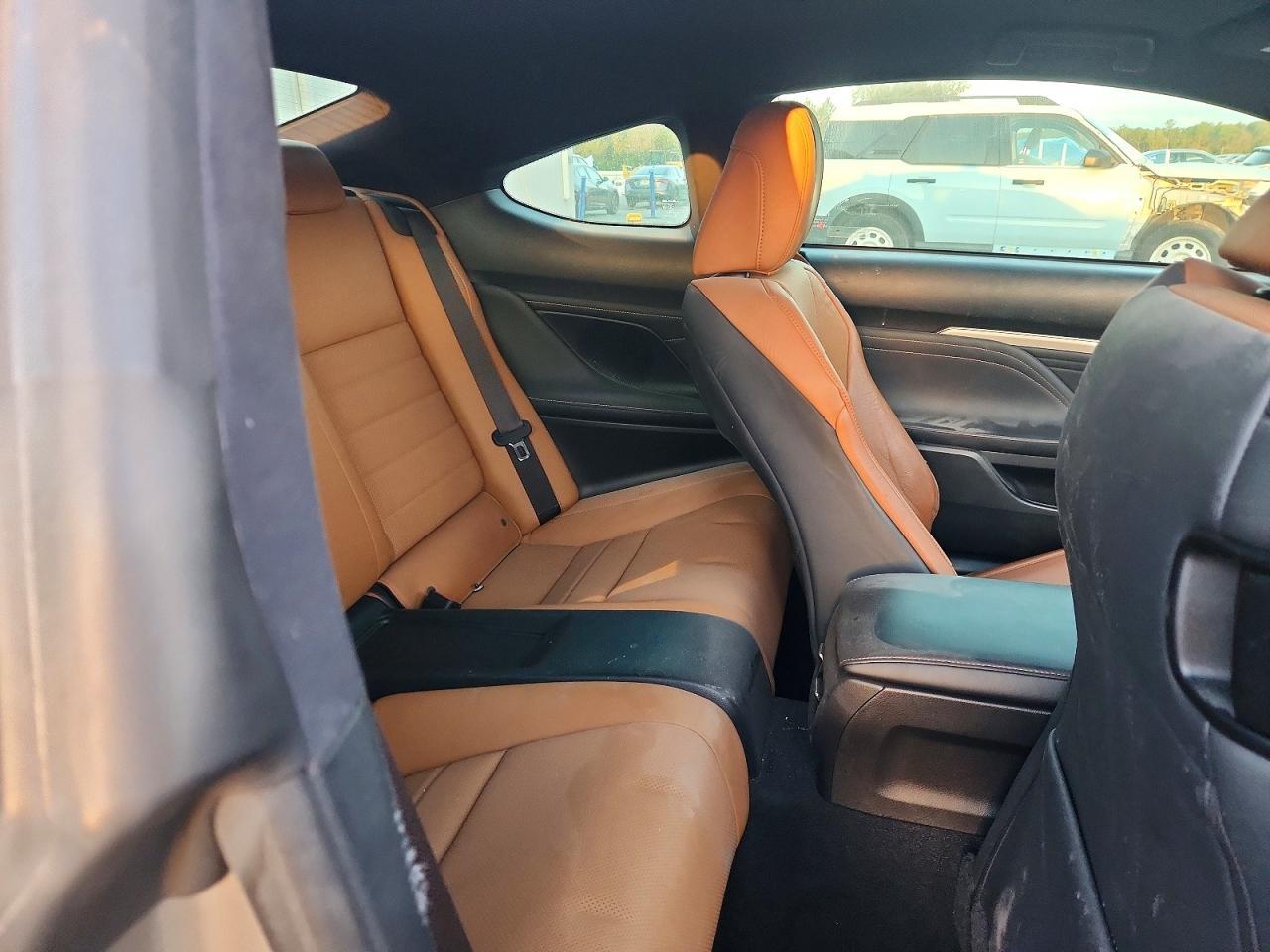2019 Lexus Rc 300 - zdjęcie 10