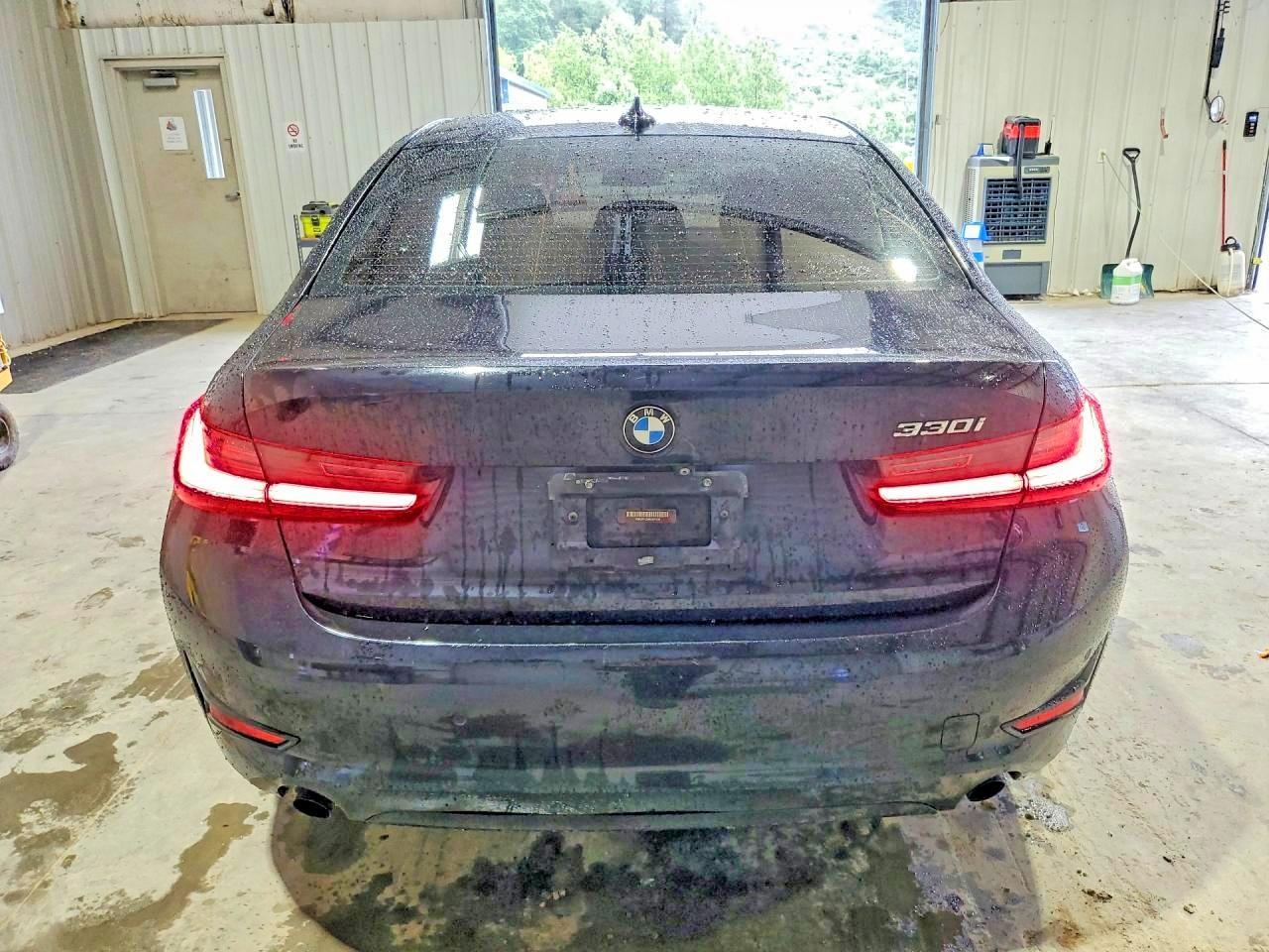 2019 BMW 330I - zdjęcie 6