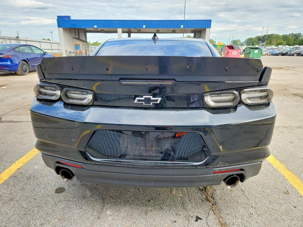 2022 Chevrolet Camaro Lt1 - zdjęcie 6