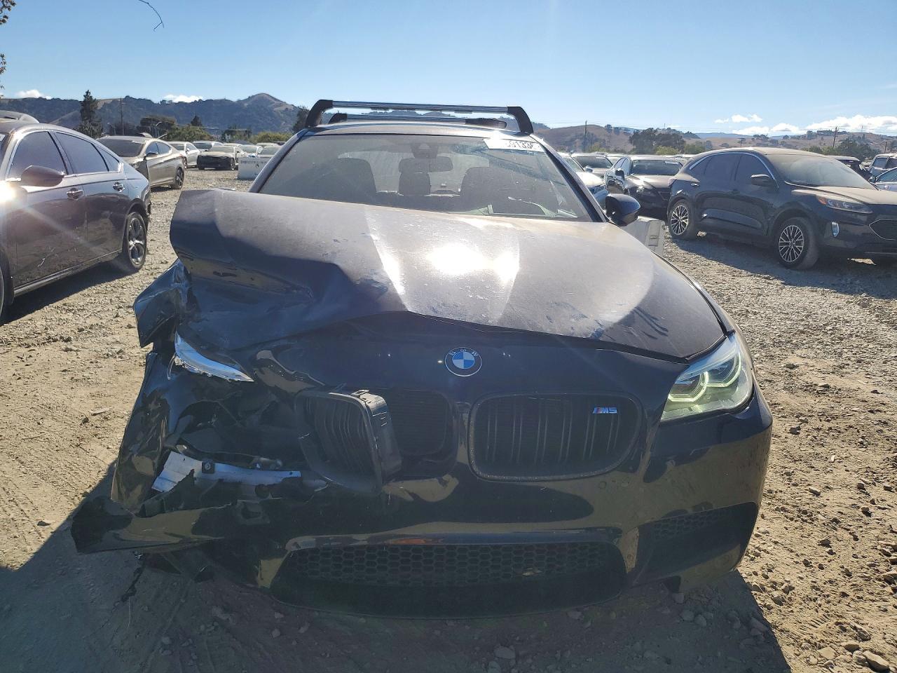 2015 BMW M5 - zdjęcie 5