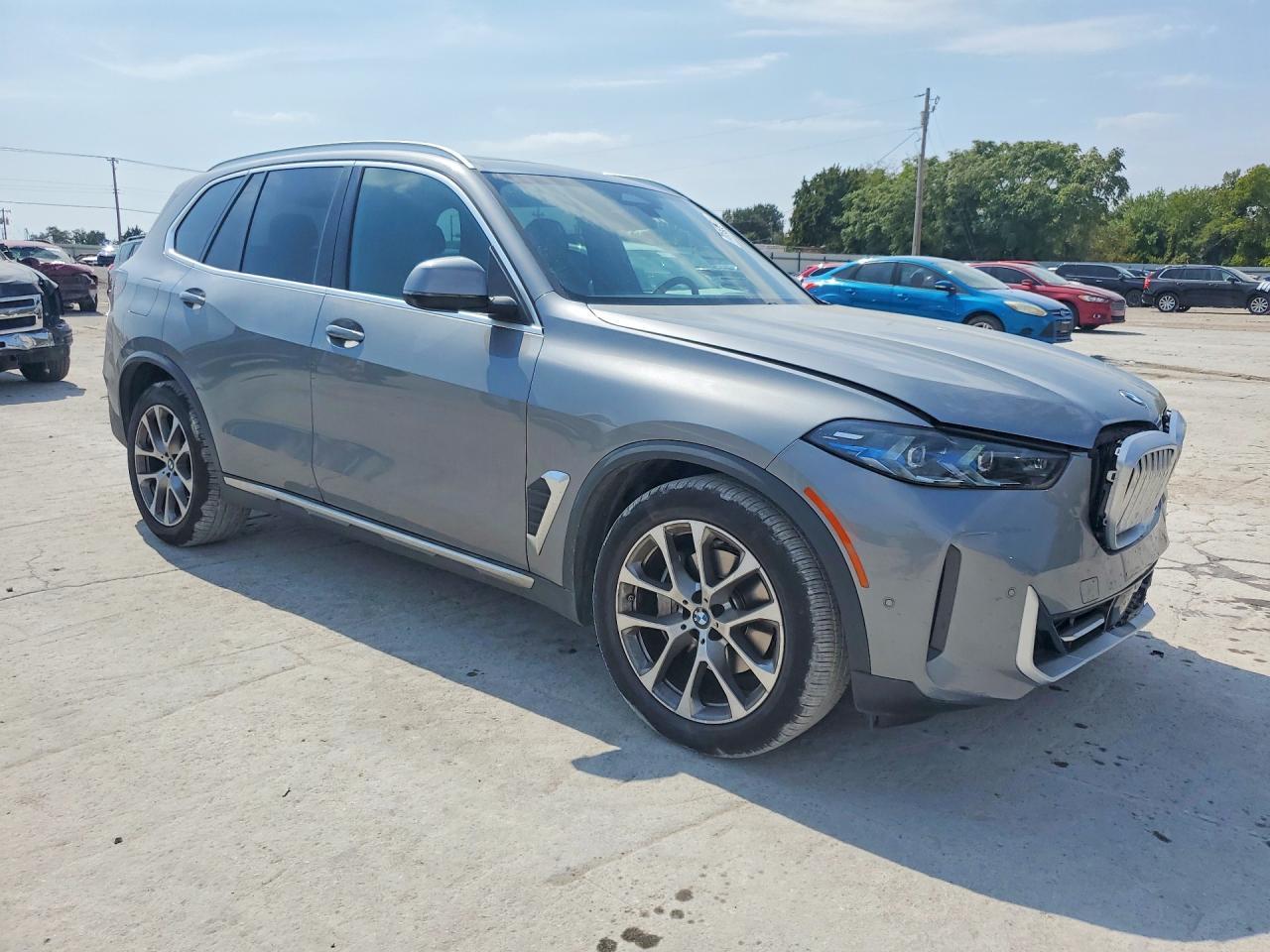 2024 BMW X5 xDrive40I - zdjęcie 4