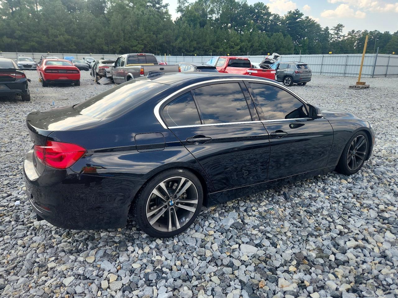 2016 BMW Seria 3 340i - zdjęcie 3
