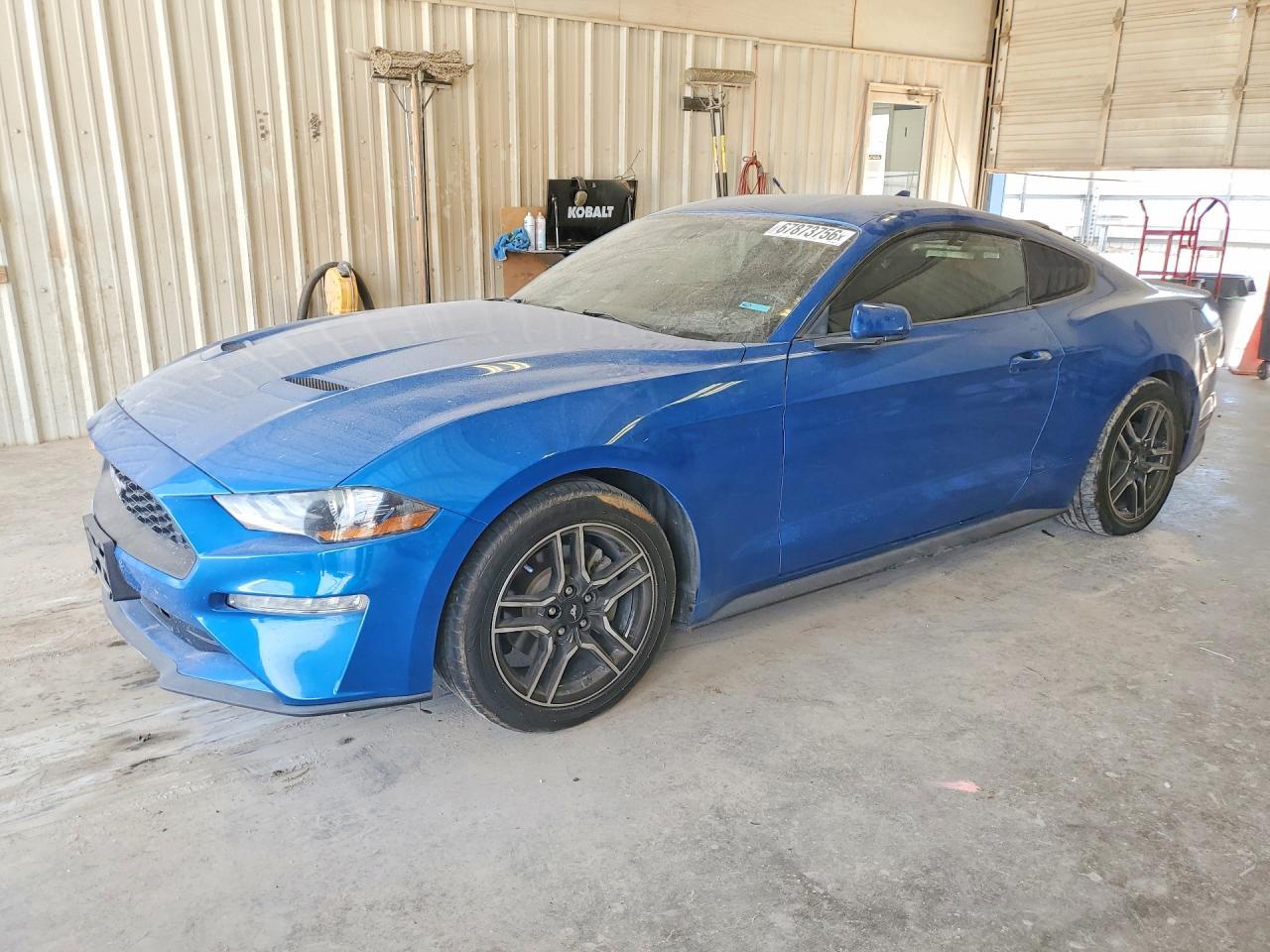 2021 Ford Mustang - zdjęcie główne