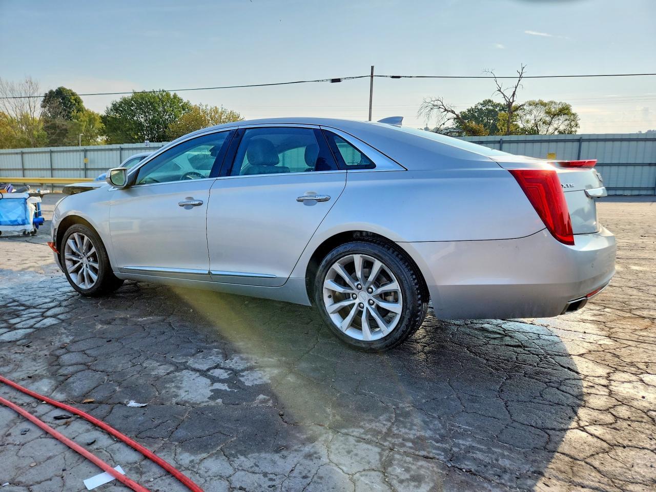 2016 Cadillac Xts Luxury Collection - zdjęcie 2