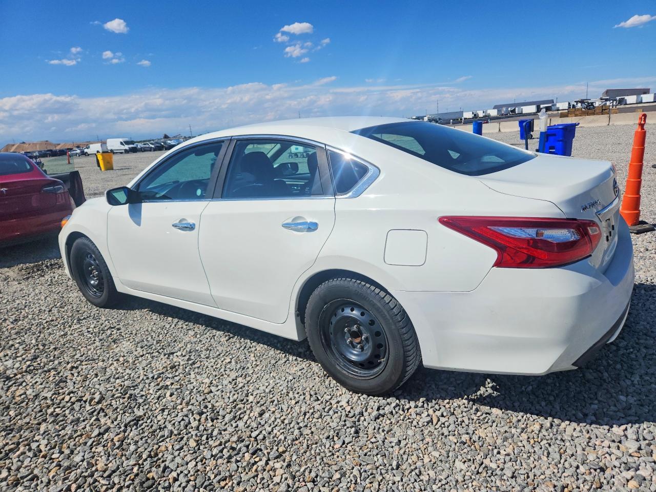 2016 Nissan Altima 2.5 S - zdjęcie 2