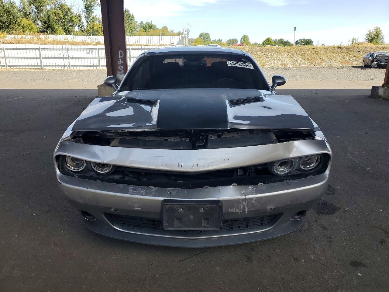 2016 Dodge Challenger Sxt - zdjęcie 5