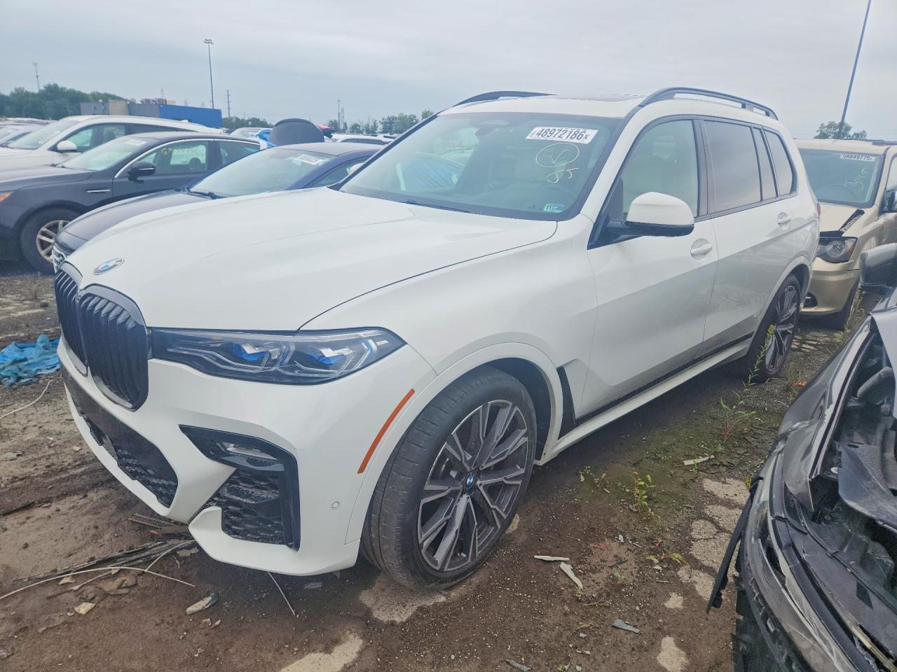 2020 BMW X7 M50I - zdjęcie główne