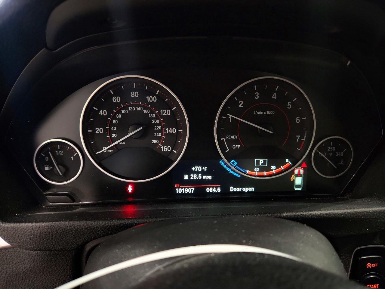 2018 BMW 330 Xi - zdjęcie 9