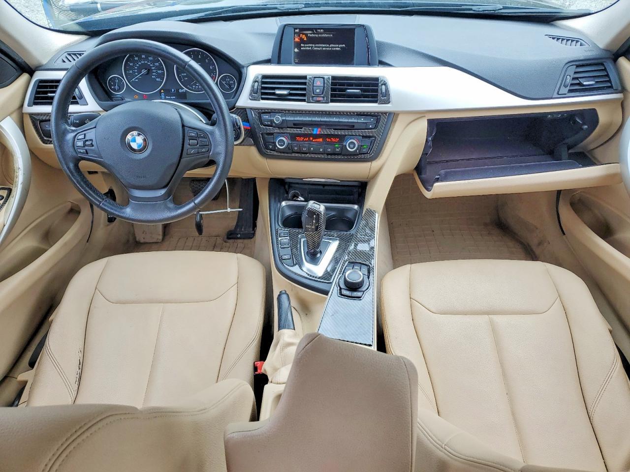 2015 BMW 320 I - zdjęcie 8