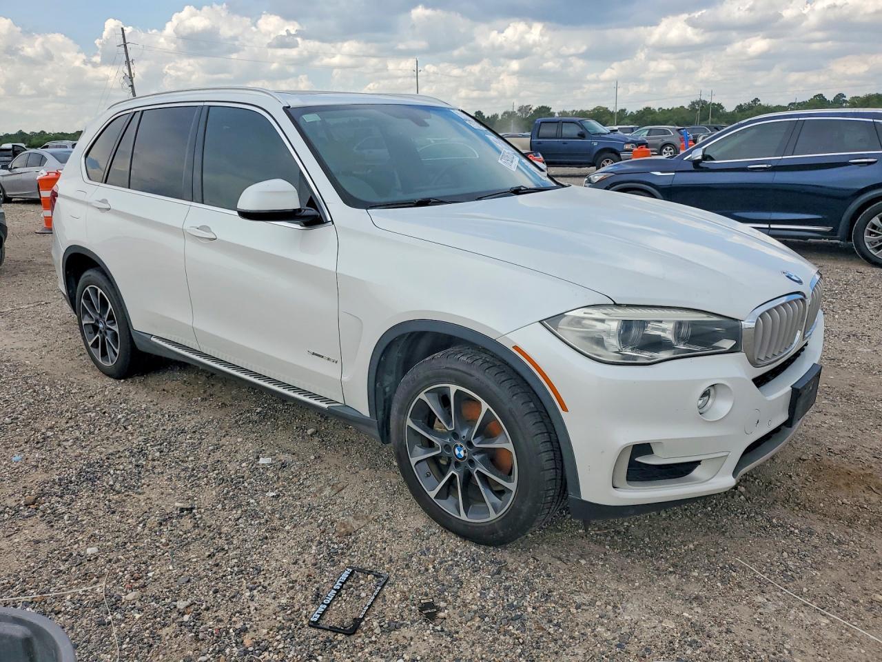 2017 BMW X5 Sdrive35I - zdjęcie 4